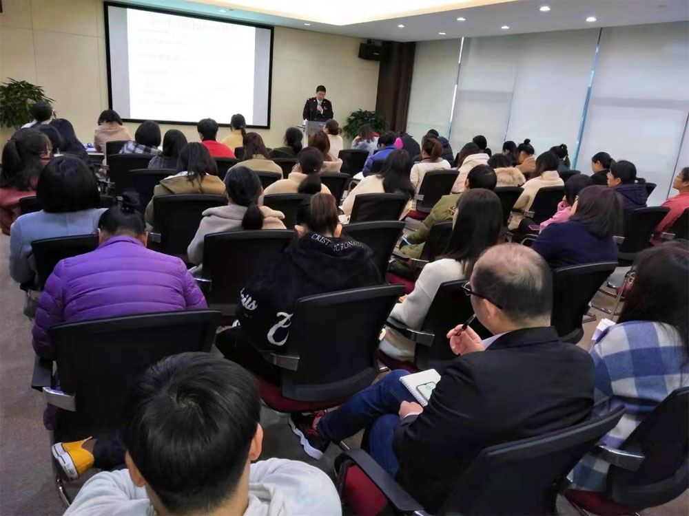 开展原产地证培训 用足用好优惠政策 ——慈溪市外贸服务中心举行原产地证培训(图1)