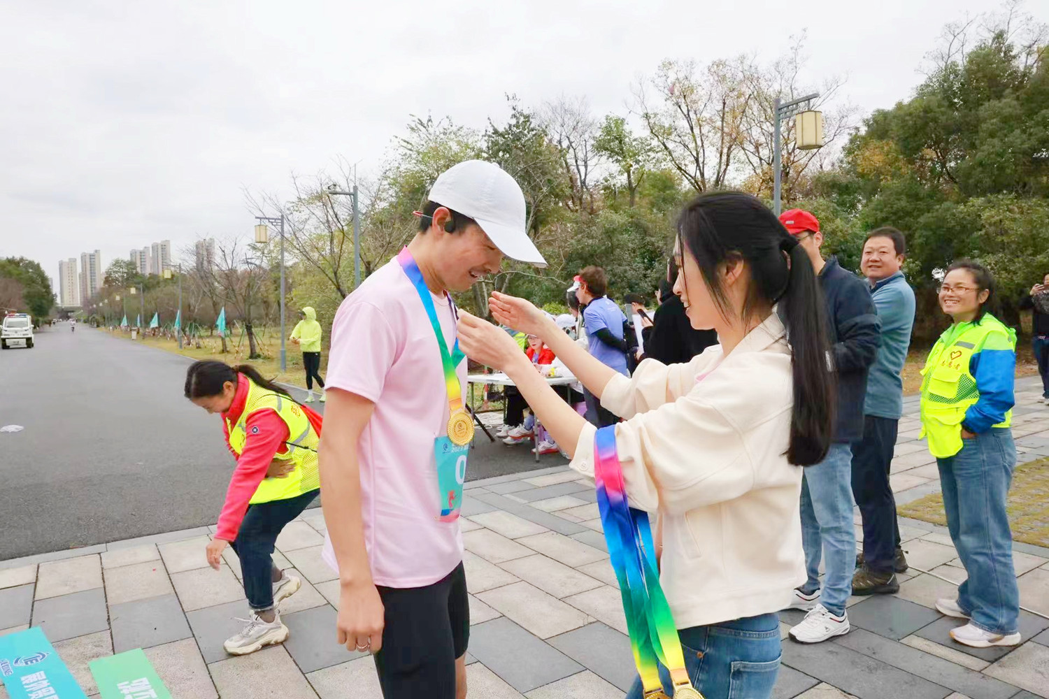展外贸风采  赢共同未来  2023慈溪外贸杯MINI马拉松热力开跑(图37)